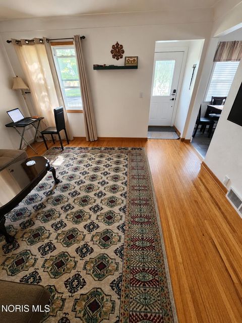 Tiny photo for 2701 Latonia Boulevard, Toledo, OH 43606 (MLS # 10008529)
