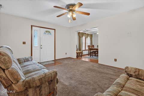 Tiny photo for 915 N Ontario Street, Toledo, OH 43604 (MLS # 10011859)