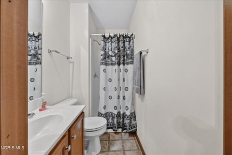 Tiny photo for 915 N Ontario Street, Toledo, OH 43604 (MLS # 10011859)