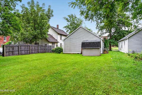 Tiny photo for 915 N Ontario Street, Toledo, OH 43604 (MLS # 10011859)