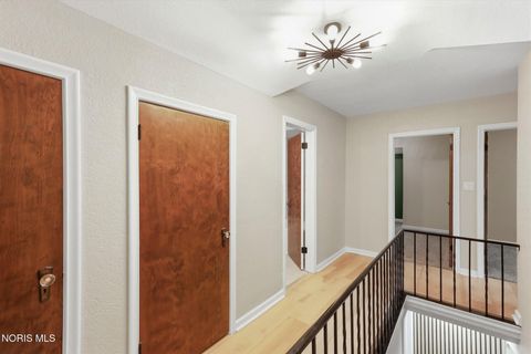 Tiny photo for 3564 Rushland Avenue, Toledo, OH 43606 (MLS # 10007249)