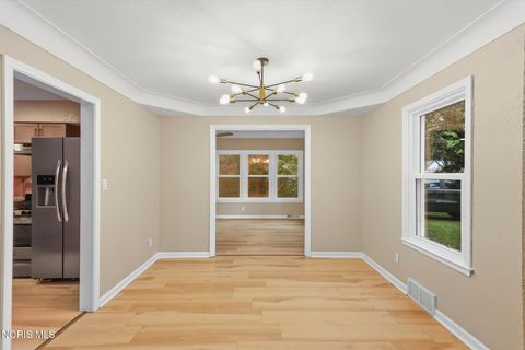 Tiny photo for 3564 Rushland Avenue, Toledo, OH 43606 (MLS # 10007249)
