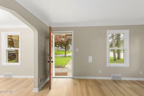 Tiny photo for 3564 Rushland Avenue, Toledo, OH 43606 (MLS # 10007249)