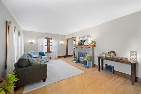 Tiny photo for 4535 N Haven Avenue, Toledo, OH 43612 (MLS # 10000108)