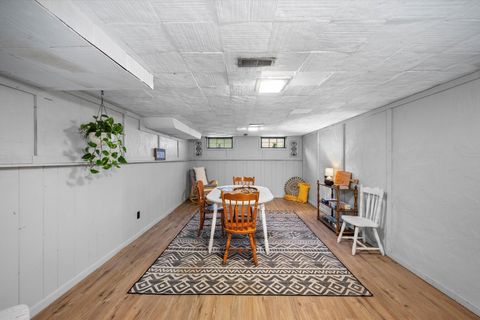 Tiny photo for 4535 N Haven Avenue, Toledo, OH 43612 (MLS # 10000108)