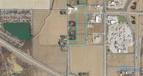 Photo of 0 Lemoyne Road, Perrysburg, OH 43551 (MLS # 6129851)