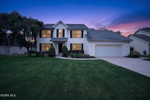 Photo of 4528 Blystone Valley Drive, Maumee, OH 43537 (MLS # 10010178)