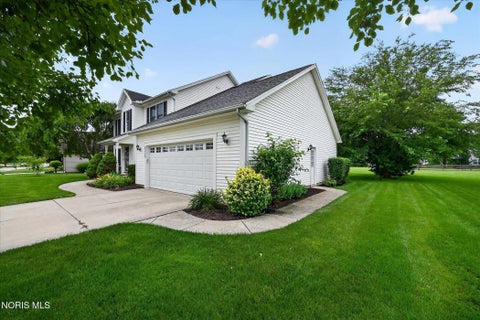 Tiny photo for 4528 Blystone Valley Drive, Maumee, OH 43537 (MLS # 10010178)