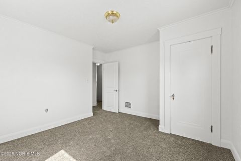 Tiny photo for 4755 301st Street, Toledo, OH 43611 (MLS # 10002570)