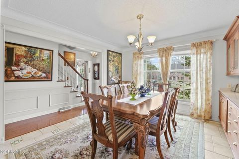 Tiny photo for 3024 Hopewell Place, Toledo, OH 43606 (MLS # 10005400)