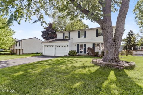 Tiny photo for 2203 Longport Drive, Maumee, OH 43537 (MLS # 10007466)