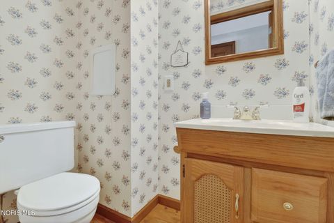 Tiny photo for 2203 Longport Drive, Maumee, OH 43537 (MLS # 10007466)