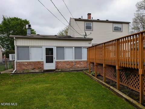 Tiny photo for 6101 Rolland Drive, Toledo, OH 43612 (MLS # 10006862)