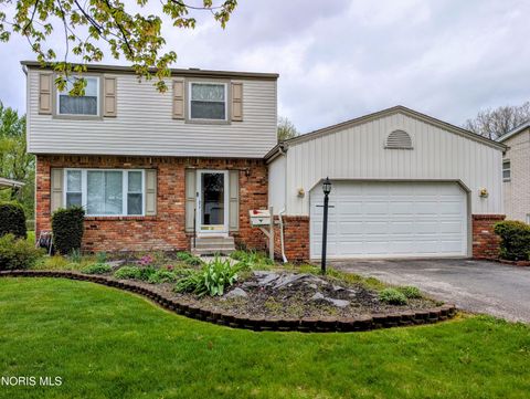 Photo of 6101 Rolland Drive, Toledo, OH 43612 (MLS # 10006862)