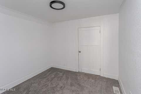Tiny photo for 1129 Mason Street, Toledo, OH 43605 (MLS # 10009055)