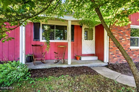 Tiny photo for 3208 County Road 4, Swanton, OH 43558 (MLS # 10011683)