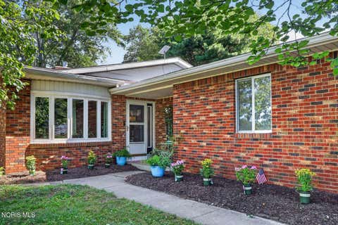Tiny photo for 3208 County Road 4, Swanton, OH 43558 (MLS # 10011683)