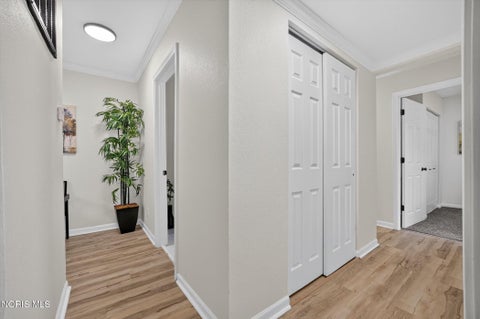 Tiny photo for 117 N Goodrich Street, Oregon, OH 43616 (MLS # 10012639)