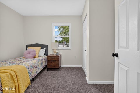 Tiny photo for 117 N Goodrich Street, Oregon, OH 43616 (MLS # 10012639)
