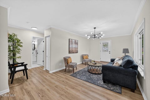 Tiny photo for 117 N Goodrich Street, Oregon, OH 43616 (MLS # 10012639)