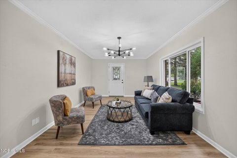 Tiny photo for 117 N Goodrich Street, Oregon, OH 43616 (MLS # 10012639)