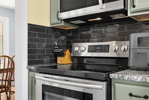 Tiny photo for 15857 State Rt 568, Findlay, OH 45840 (MLS # 10006295)