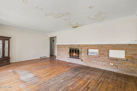 Tiny photo for 2208 Valley Brook Drive, Toledo, OH 43615 (MLS # 10005209)