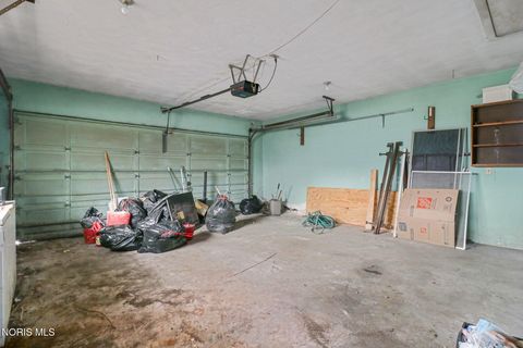 Tiny photo for 2208 Valley Brook Drive, Toledo, OH 43615 (MLS # 10005209)