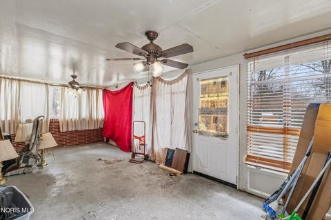 Tiny photo for 2208 Valley Brook Drive, Toledo, OH 43615 (MLS # 10005209)