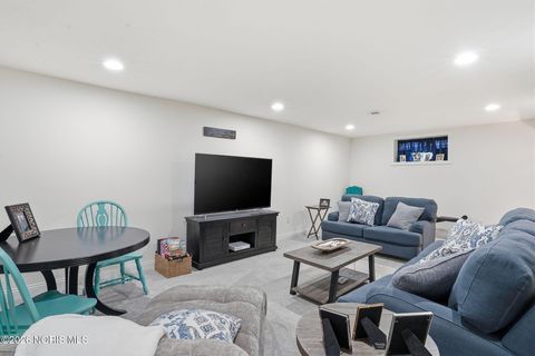 Tiny photo for 9617 Early Drive, Findlay, OH 45840 (MLS # 10002690)