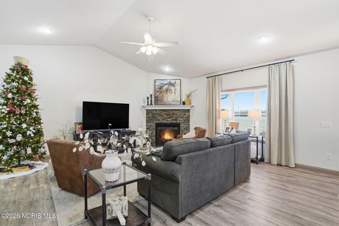 Tiny photo for 9617 Early Drive, Findlay, OH 45840 (MLS # 10002690)