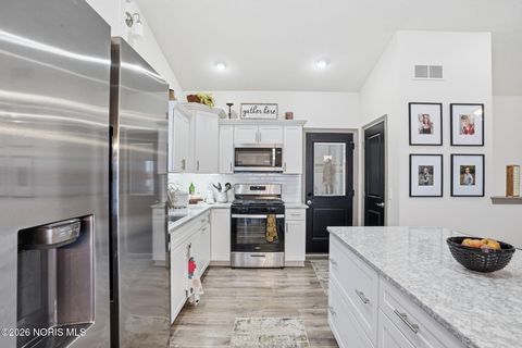 Tiny photo for 9617 Early Drive, Findlay, OH 45840 (MLS # 10002690)