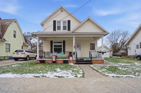 Photo of 1644 Pool Street, Toledo, OH 43605 (MLS # 10002279)
