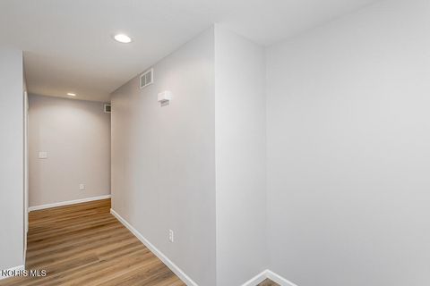 Tiny photo for 105 County Road 10, Liberty Center, OH 43532 (MLS # 10004808)