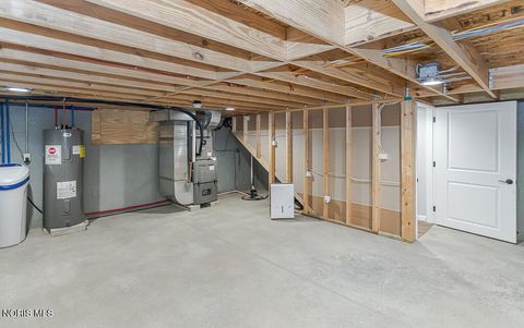 Tiny photo for 105 County Road 10, Liberty Center, OH 43532 (MLS # 10004808)