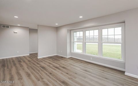 Tiny photo for 105 County Road 10, Liberty Center, OH 43532 (MLS # 10004808)