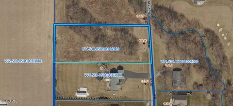 Photo of 18815 Tontogany Creek Road, Bowling Green, OH 43402 (MLS # 10004325)