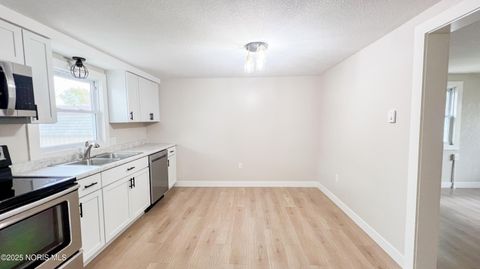 Tiny photo for 418 E Baldwin Street, Paulding, OH 45879 (MLS # 10000289)