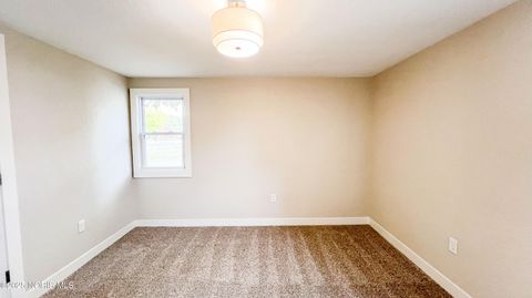 Tiny photo for 418 E Baldwin Street, Paulding, OH 45879 (MLS # 10000289)