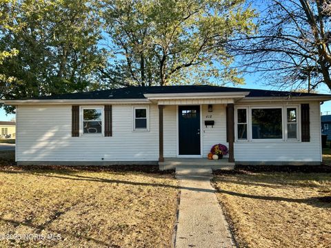 Photo of 418 E Baldwin Street, Paulding, OH 45879 (MLS # 10000289)