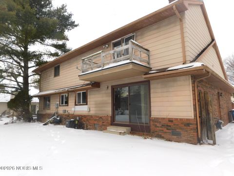 Tiny photo for 5637 Swan Creek Drive, Toledo, OH 43614 (MLS # 10003612)