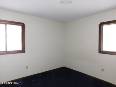 Tiny photo for 5637 Swan Creek Drive, Toledo, OH 43614 (MLS # 10003612)