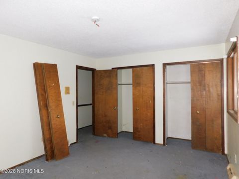 Tiny photo for 5637 Swan Creek Drive, Toledo, OH 43614 (MLS # 10003612)