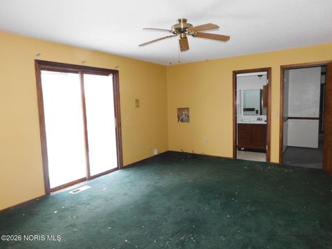 Tiny photo for 5637 Swan Creek Drive, Toledo, OH 43614 (MLS # 10003612)