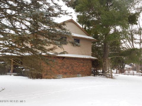 Tiny photo for 5637 Swan Creek Drive, Toledo, OH 43614 (MLS # 10003612)