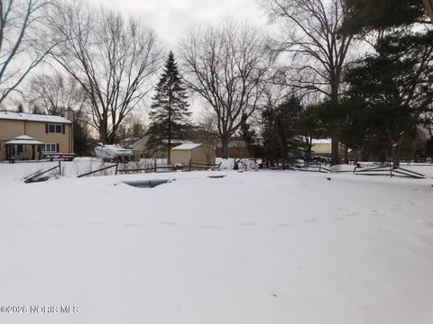 Tiny photo for 5637 Swan Creek Drive, Toledo, OH 43614 (MLS # 10003612)