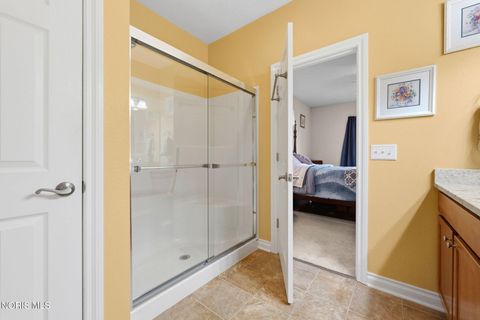 Tiny photo for 5066 Lake Breeze Lane, Maumee, OH 43537 (MLS # 10005983)