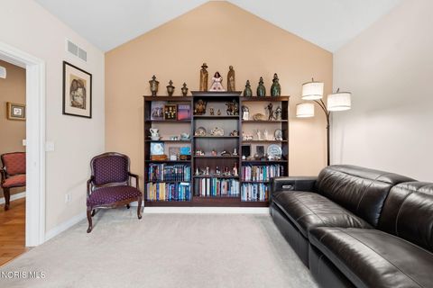 Tiny photo for 5066 Lake Breeze Lane, Maumee, OH 43537 (MLS # 10005983)