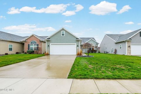 Photo of 5066 Lake Breeze Lane, Maumee, OH 43537 (MLS # 10005983)