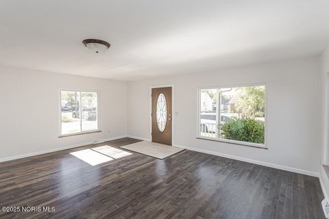 Tiny photo for 5338 Amsden Avenue, Toledo, OH 43613 (MLS # 10005334)